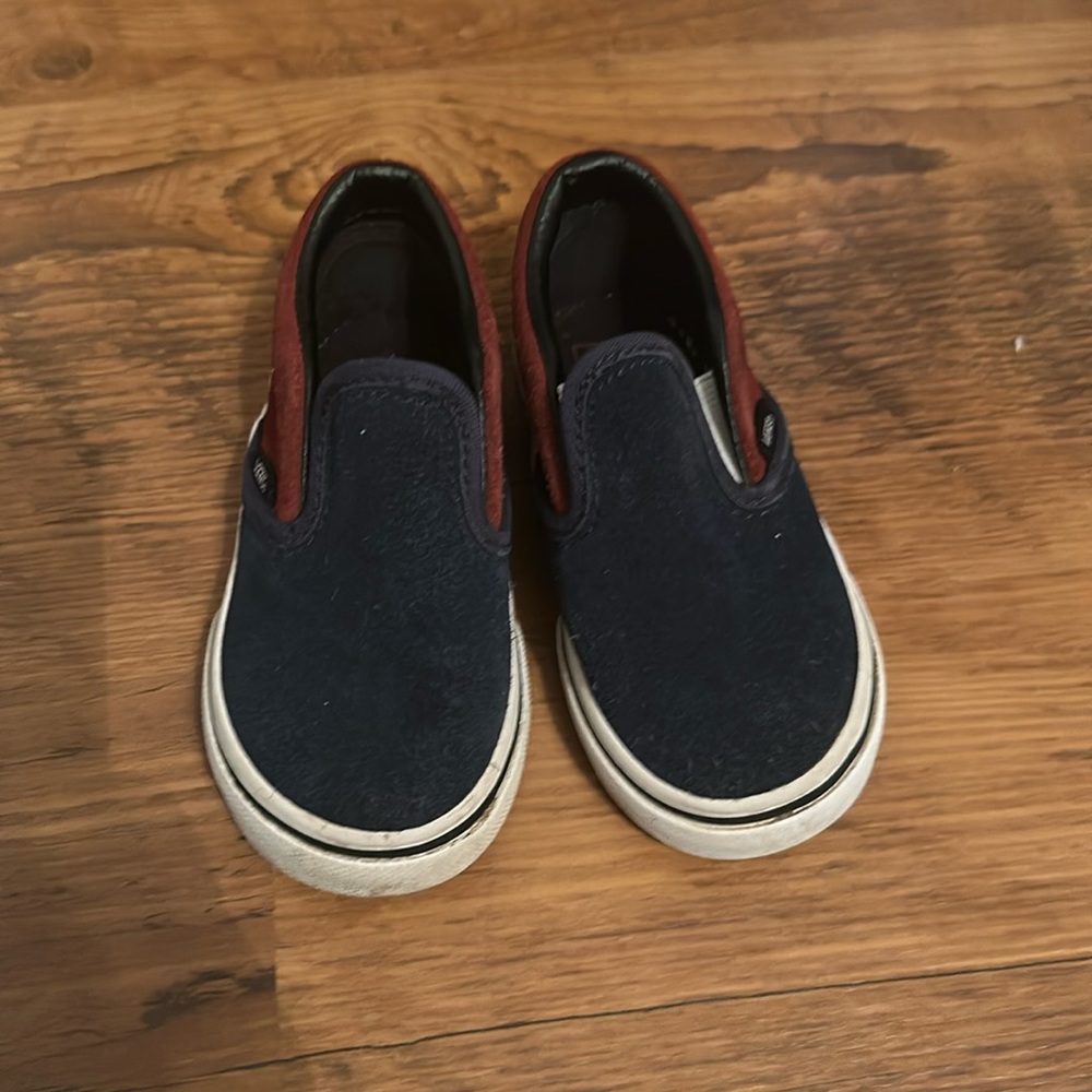 Vans slip one baby size 6